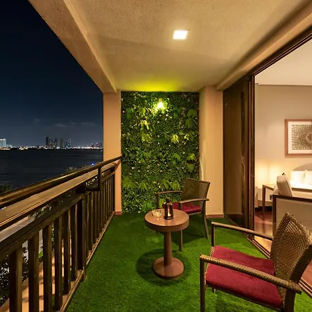 Luxury Apartments In Anantara Resort With Stunning Burj Alarab & Sea Views Dubai Buitenkant foto