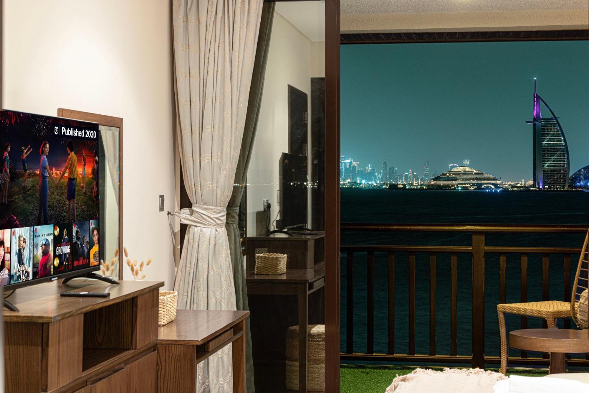 Luxury In Anantara With Stunning Burj Alarab & Sea Views *