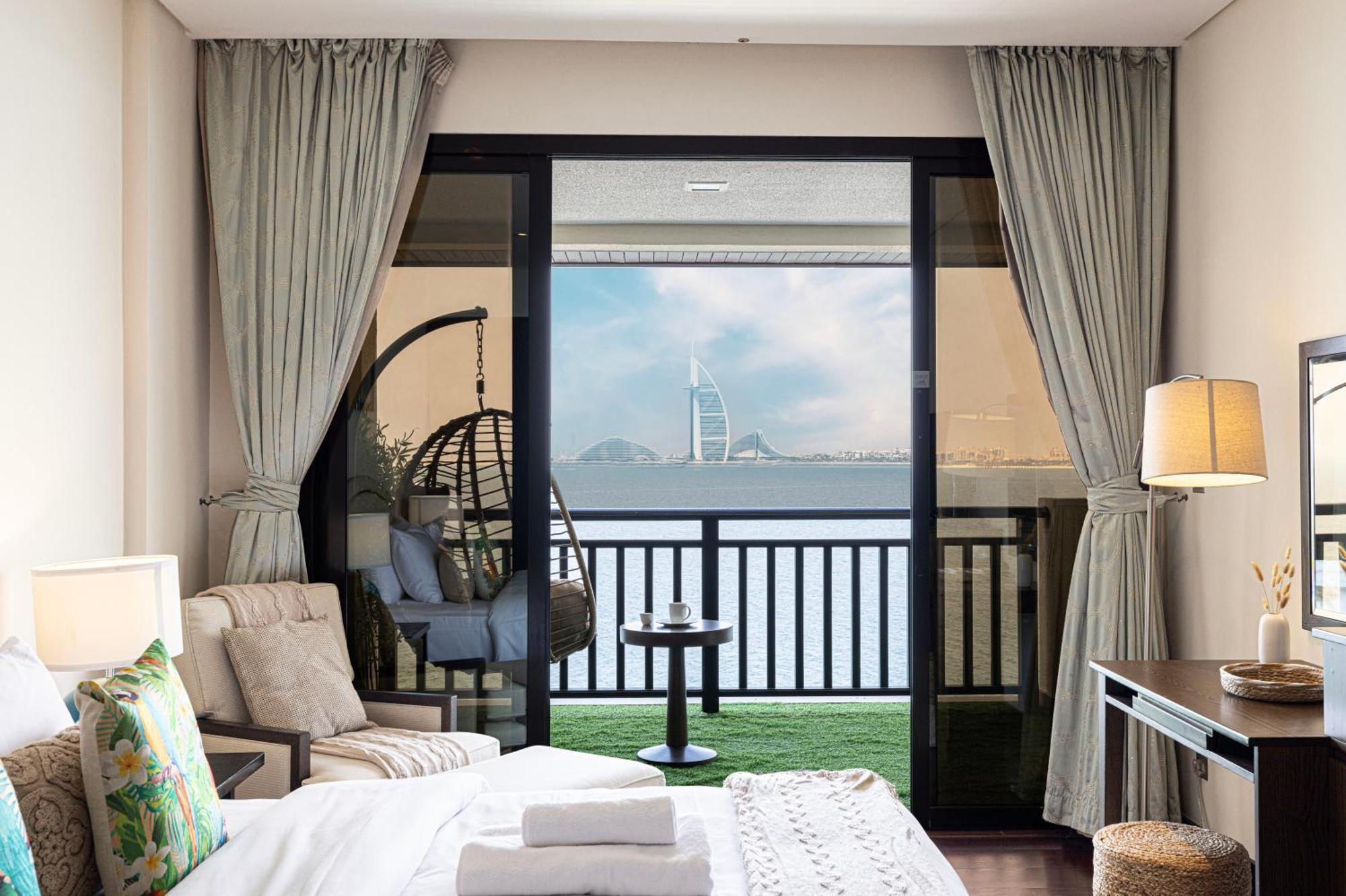Luxury In Anantara With Stunning Burj Alarab & Sea Views Apartment Dubai
