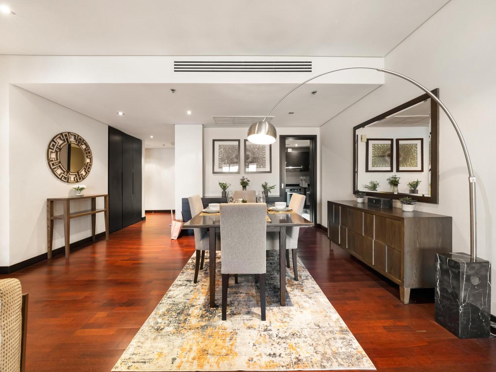 Апартаменти Luxury In Anantara With Stunning Burj Alarab & Sea Views Дубай