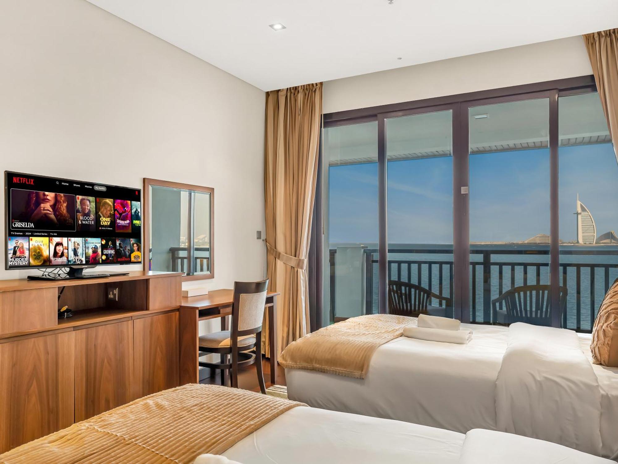 Luxury In Anantara With Stunning Burj Alarab & Sea Views *