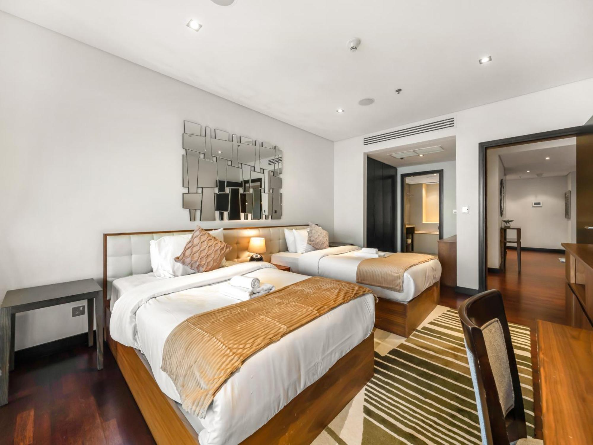 Luxury In Anantara With Stunning Burj Alarab & Sea Views Апартаменти