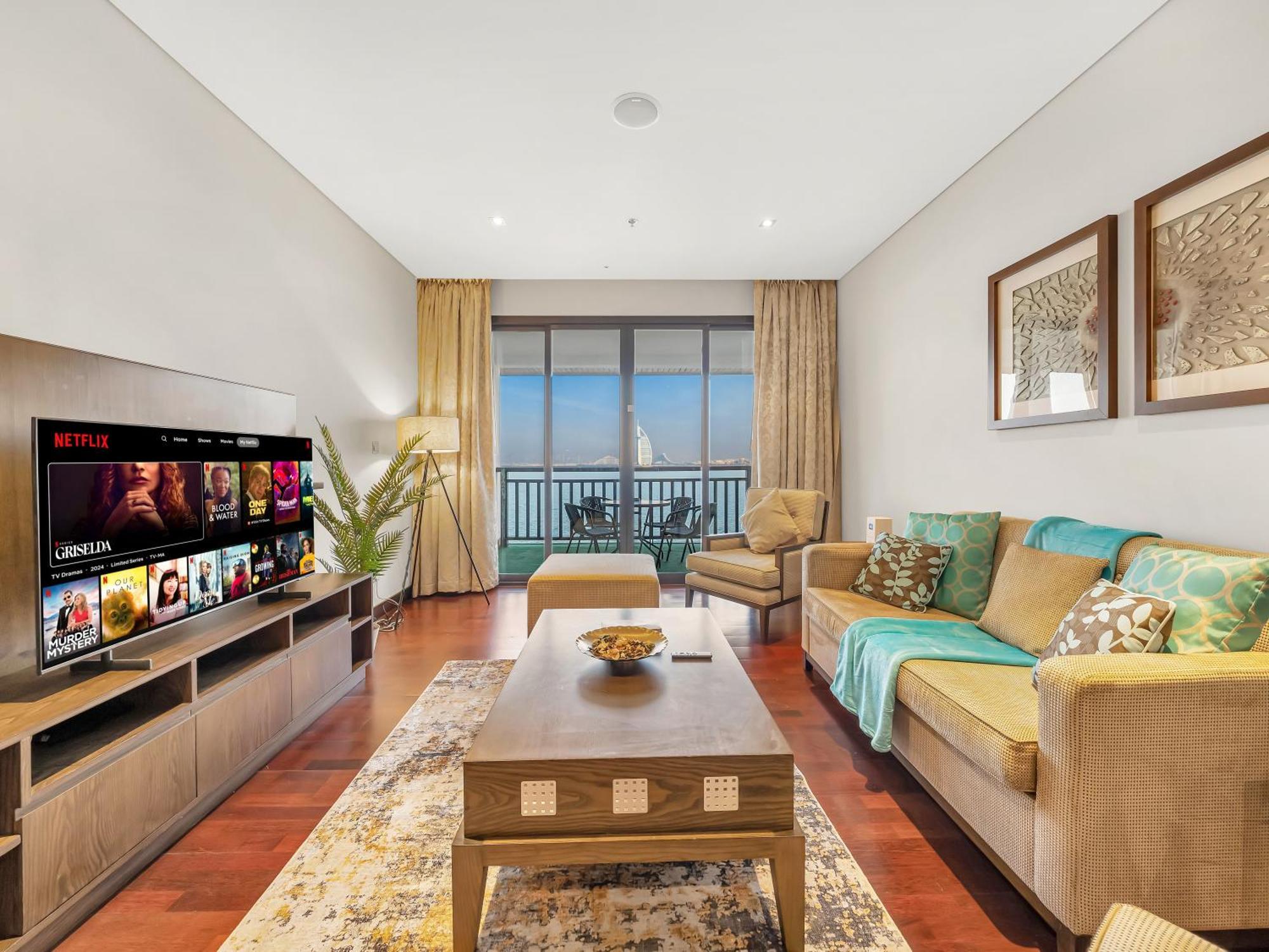 Luxury In Anantara With Stunning Burj Alarab & Sea Views Апартаменти *