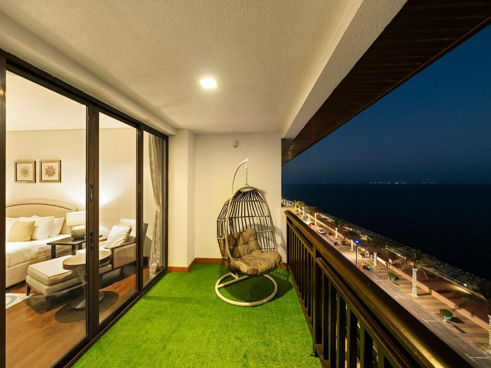 Apartment Luxury In Anantara With Stunning Burj Alarab & Sea Views Dubai