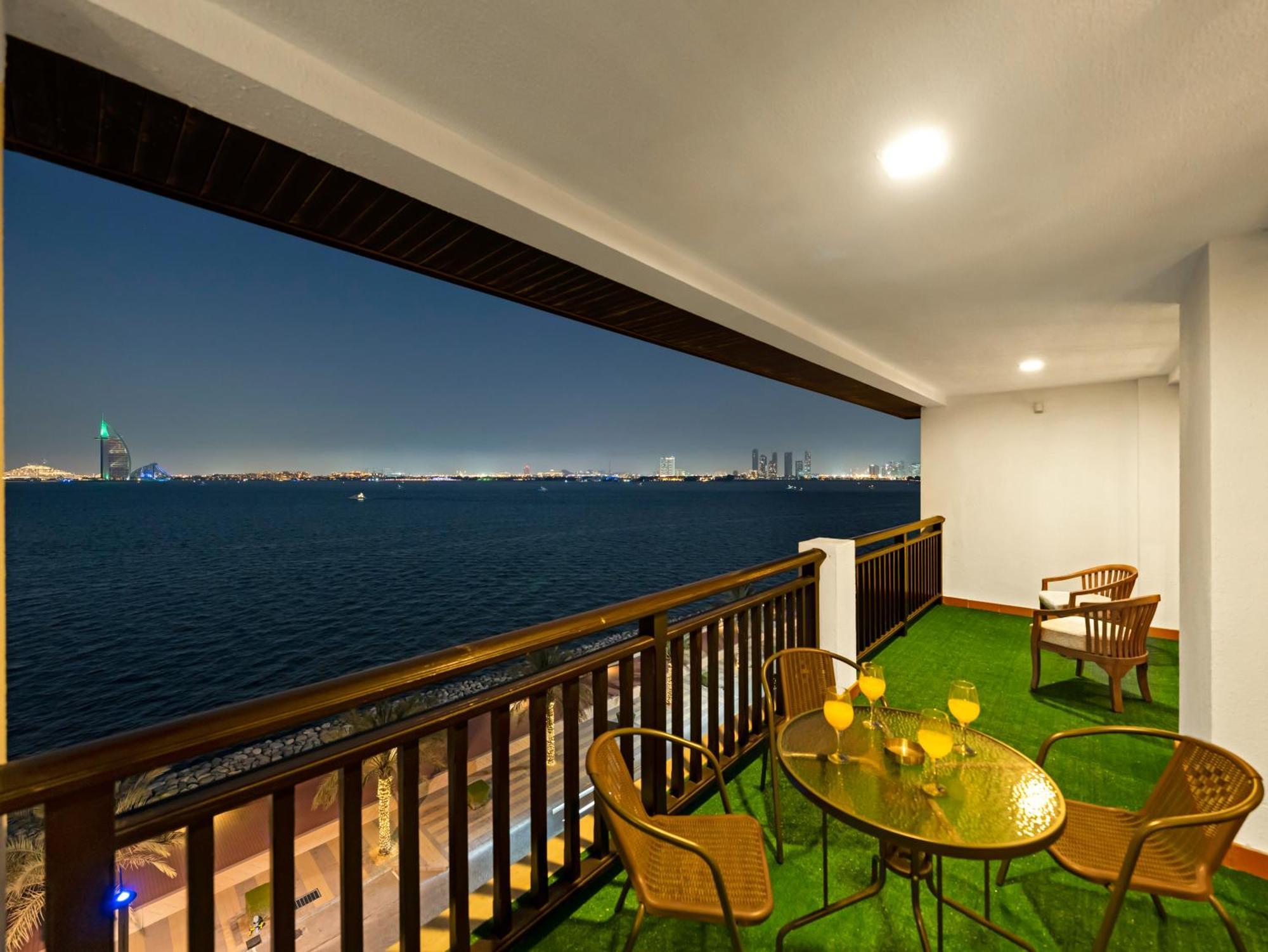 Luxury In Anantara With Stunning Burj Alarab & Sea Views * Dubai
