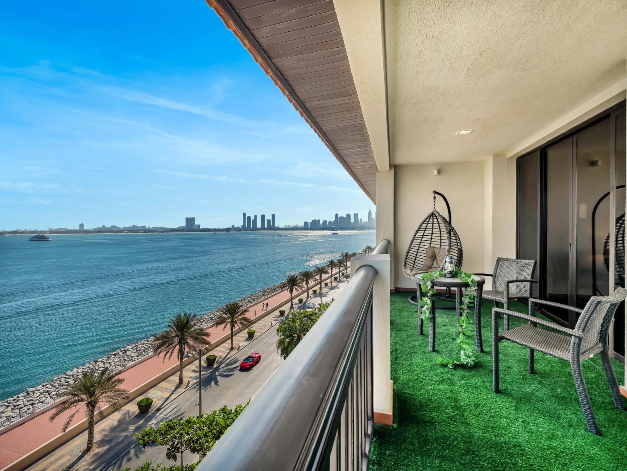 Апартаменти Luxury In Anantara With Stunning Burj Alarab & Sea Views Дубай