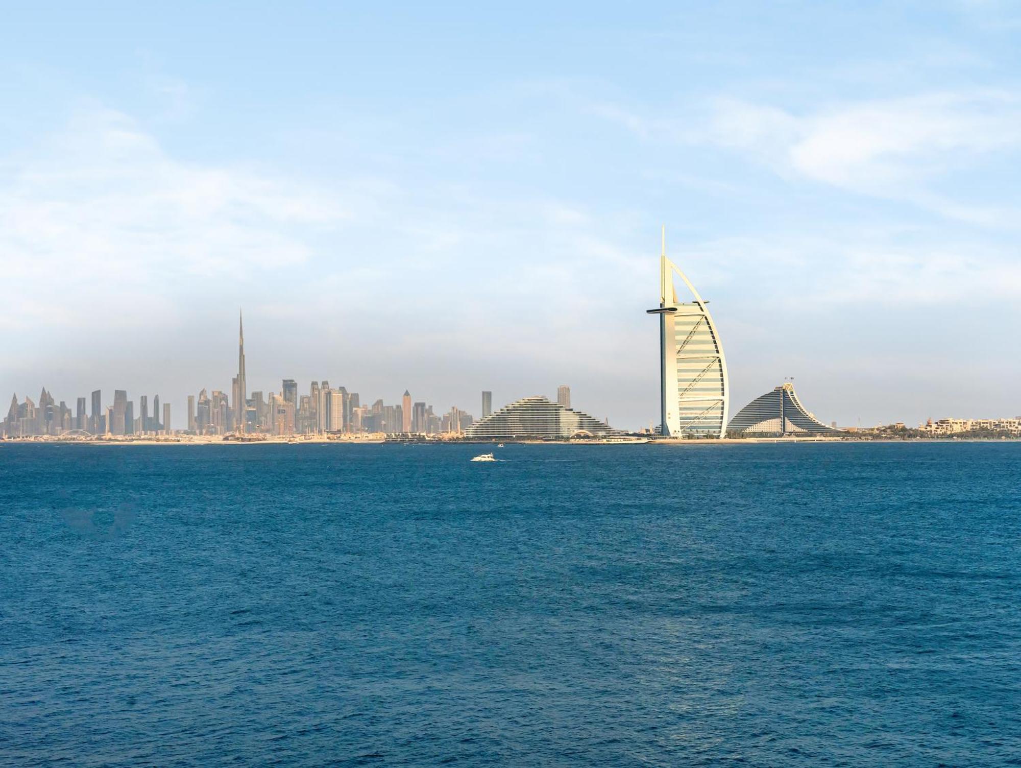 Luxury In Anantara With Stunning Burj Alarab & Sea Views