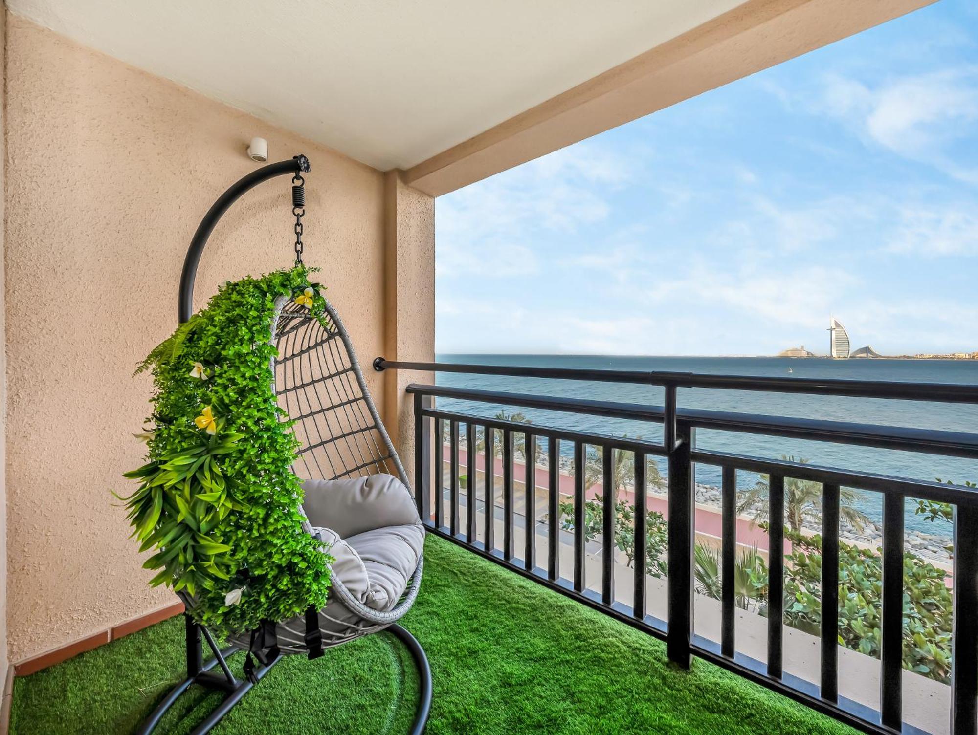 Apartment Luxury In Anantara With Stunning Burj Alarab & Sea Views Dubai