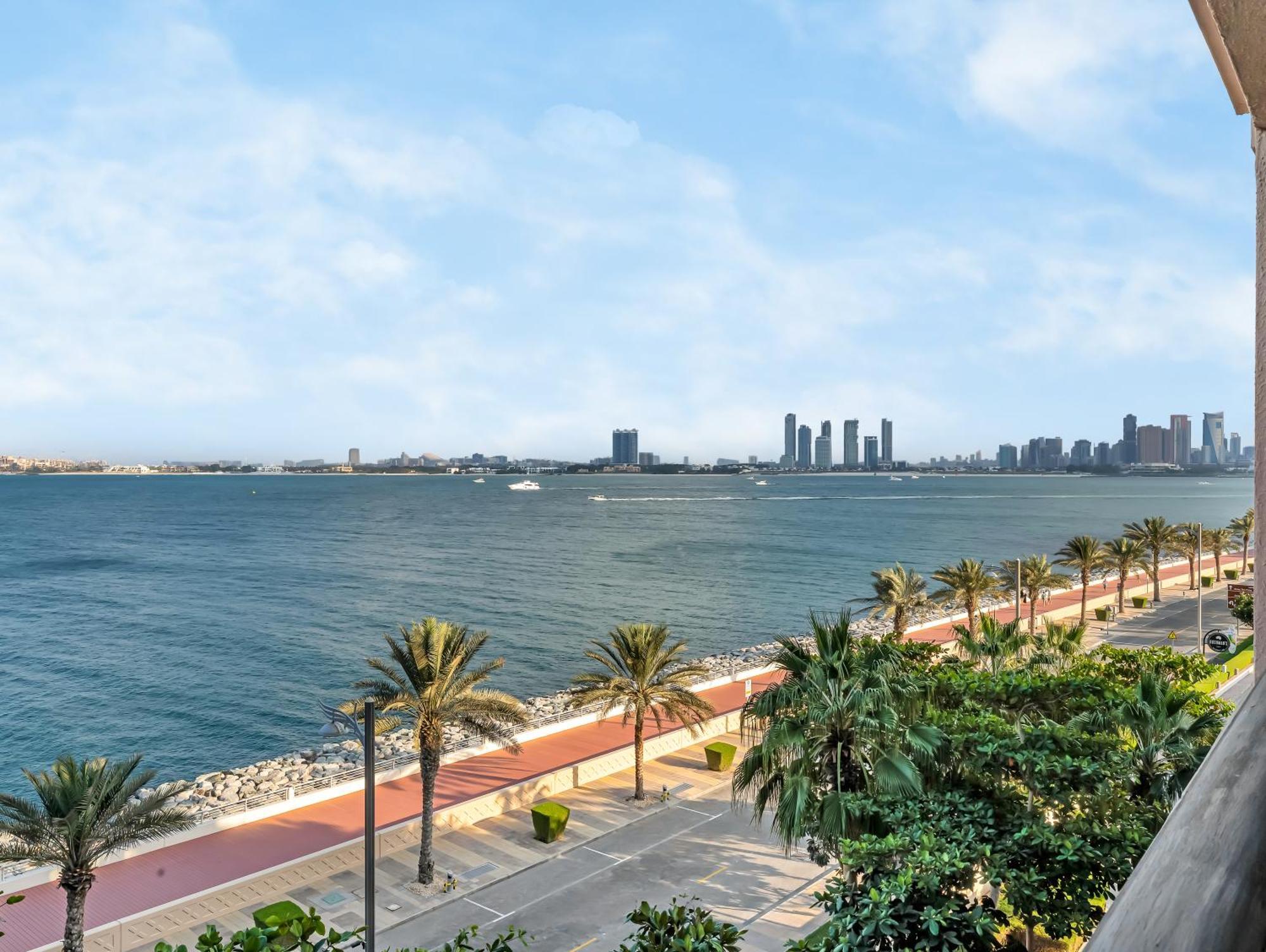 Luxury In Anantara With Stunning Burj Alarab & Sea Views Apartment